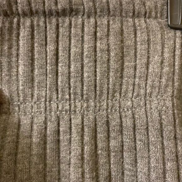 Plus Size Capris - Picture 4 of 8